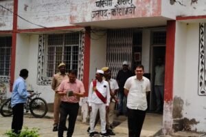 कौशाम्बी14जुलाई26*प्राथमिक स्वास्थ्य केंद्र, पश्चिम शरीरा का डीएम ने किया आकस्मिक निरीक्षण*