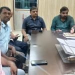 गोरखपुर14जुलाई26*शिक्षकों की समस्याओं को लेकर DIOS से मिला शर्मा गुट का प्रतिनिधिमण्डल