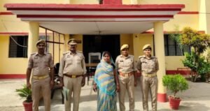 बांदा 14 जुलाई 26*थाना कमासिन पुलिस द्वारा बच्ची की गैर-इरादतन हत्या करने वाला वांछित अभियुक्ता गिरफ्तार **