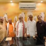 भुवनेश्वर15जुलाई26*उड़ीसा के पूर्व राज्यपाल श्री गणेशी लाल जी से मुलाकात के दौरान विभिन्न मुद्दोंपर चर्चा हुई। 