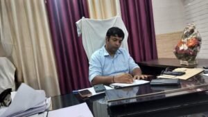 अयोध्या17जुलाई26*मिल्कीपुर में एसडीएम पवन कुमार शर्मा चार्ज लेते ही हुए सख्त, लापरवाही पर दी कार्रवाई की चेतावनी
