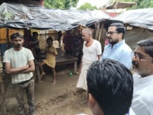 अयोध्या20जुलाई26*पूर्व विधायक-पूर्व मंत्री रुश्दी मियां ने शोक संतप्त परिवारों का बढ़ाया हौसला