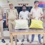 मथुरा 22 जुलाई 26* “ऑपरेशन प्रहार” के तहत 02 अभियुक्तगण को अवैध देशी शराब सहित किया गया गिरफ्तार ।*