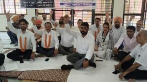 अबोहर पंजाब28जुलाई26*बार एसो. अबोहर ने एलएडीसी के विरोध में हडताल 22वें दिन भी जारी