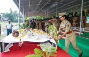 रायगड29जुलाई26*रायगड पोलिस दलावर शोककळा! कर्तव्यनिष्ठ श्वान 'ऑस्कर'ला भावपूर्ण श्रद्धांजली रायगड29जुलाई26*रायगड पोलिस दलावर शोककळा! कर्तव्यनिष्ठ श्वान 'ऑस्कर'ला भावपूर्ण श्रद्धांजली