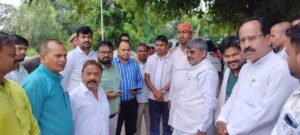 अयोध्या30जुलाई26*बाढ़ प्रभावित गांवों में पहुंचे विधायक, राहत व्यवस्थाओं का लिया जायजा