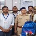 प्रयागराज७ जुलाई २६* 50 लाख के जाली नोटों के साथ ठग अरेस्ट, प्रयागराज जंक्शन पर दबोचा गया शातिर ठग