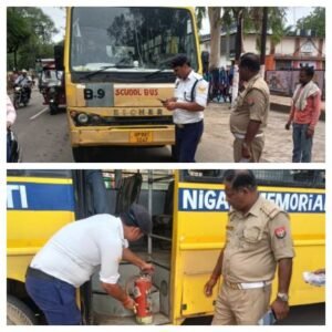 बांदा10जूलाई 26*यातायात पुलिस द्वारा स्कूली वाहनों की सघन चेकिंग,