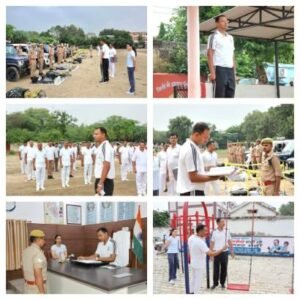 मथुरा 17 जुलाई 26* एसएसपी द्वारा रिजर्व पुलिस लाइन परेड ग्राउंड पर अधिकारियों कर्मचारियों के साथ शारीरिक व्यायाम किया गया*