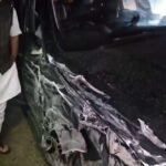 महोबा 2जुलाई26*चरखारी से BJP विधायक ब्रजभूषण राजपूत की कार को एक बेकाबू ट्रक ने टक्कर मारी. 