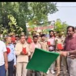 *बाँदा 4 जुलाई 26*में निकाली गई पौधों की बारात*।