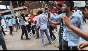 भागलपुर हिंसा पर प्रशासन सख्त, 20 उपद्रवी डिटेन, सरकारी संपत्ति के नुकसान की होगी भरपाई।*