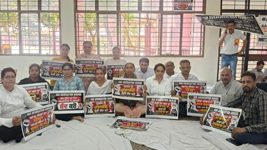 पंजाब1अगस्त26*बार एसो. अबोहर द्वारा सीएडीसी सिस्टम के खिलाफ हड़ताल 26वें दिन जारी