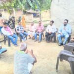 अयोध्या1अगस्त26*पूर्व मंत्री रुश्दी मियां ने शोक संतप्त परिवारों से की मुलाकात, आर्थिक मदद देकर बढ़ाया सहारा
