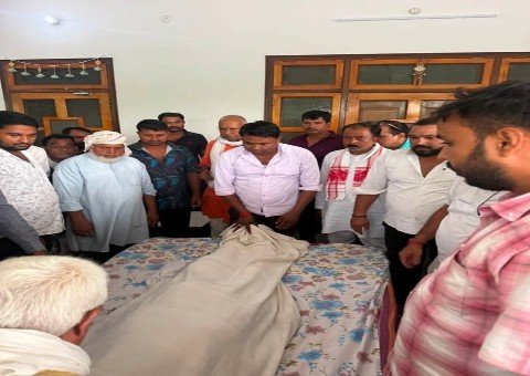 कुशीनगर1अगस्त26*पूर्व ब्लॉक प्रमुख श्री दिलीप सिंह जी निधन