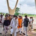 सतना2अगस्त26*सांसद गणेश सिंह ने किया नागौद रेलवे स्टेशन का निरीक्षण*