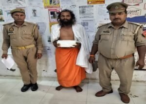 मथुरा 3 अगस्त 26*थाना वृन्दावन पुलिस द्वारा हत्या के प्रयास के अभियोग में वांछित अभियुक्त को किया गया गिरफ्तार ।*