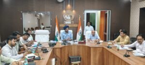 सुल्तानपुर3अगस्त26*जिलाधिकारी महोदय की अध्यक्षता में जल जीवन मिशन की प्रगति समीक्षा बैठक हुई आयोजित।*