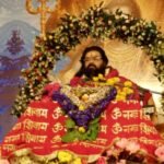 उन्नाव4अगस्त26*त्रिपुण्ड की तीन रेखाओं में ब्रह्मा-विष्णु-महेश का दिव्य संदेश, शिवभक्ति के गूढ़ रहस्य से अभिभूत हुए श्रद्धालु।