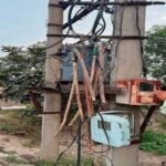 सुल्तानपुर6अगस्त26*लाखीपुर ( दूबेपुर ब्लॉक)गांव में बड़े पैमाने पर बिजली चोरी के आरोप, विभाग से जांच की मांग*