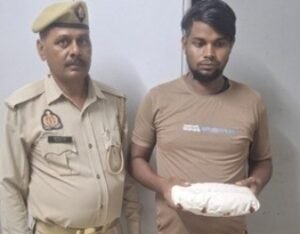 मथुरा 7 अगस्त 26*थाना गोवर्धन पुलिस द्वारा 01 अभियुक्त को अवैध 600 ग्राम गांजा सहित गिरफ्तार किया गया।*
