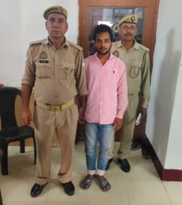 मथुरा 8 अगस्त 26*थाना गोवर्धन पुलिस द्वारा थाना गोवर्धन के अभियोग में वांछित 01 अभियुक्त को किया गया गिरफ्तार ।*