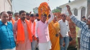 अयोध्या9अगस्त26*फूलों से सजा रास्ता, जयकारों से गूंजा शुजागंज, गुरु रविदास की पावन माटी के दर्शन को उमड़ा जनसैलाब