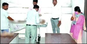 सतना9अगस्त26*मॉर्चुरी में हो रहा था पोस्टमॉर्टम, पौने दो घंटे तक देखती रहीं छात्राएं, जिला अस्पताल में आई सामने बड़ी लापरवाही*