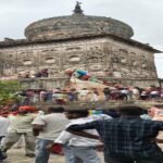 लखीमपुर खीरी10अगस्त26*प्रसिद्ध ऐतिहासिक मेंढक मंदिर में भगवान शिव के जलाभिषेक के लिए श्रद्धालुओं की भारी भीड़ उमड़ पड़ी