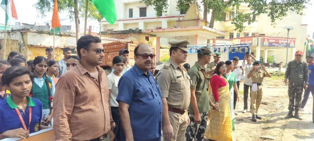 कौशाम्बी12अगस्त26*पूरामुफ्ती पब्लिक स्कूल में भव्य तरीके से निकाली गई तिरंगा यात्रा रैली*