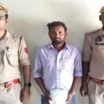 मथुरा 13 अगस्त 26*थाना जैत जनपद मथुरा पुलिस द्वारा एक अभियुक्त को कुल 327 ग्राम अवैध गांजा सहित गिरफ्तार किया गया ।*