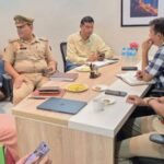 मथुरा 13 अगस्त 26*हरियाली तीज:- बरसाना राधा रानी मंदिर में व्यवस्थाओं को लेकर प्रशासनिक अधिकारियों ने की समन्वय गोष्ठी*