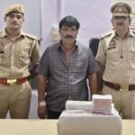 मथुरा 16 अगस्त 26* “ऑपरेशन प्रहार” के तहत 01 अभियुक्त को अवैध देशी शराब के साथ गिरफ्तार किया गया ।*