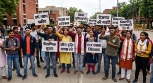 गोरखपुर (दबीर आलम)17अगस्त26*NEET के पेपर लीक से शुरू हुई आग अब सिर्फ एक घटना नहीं रह गई —