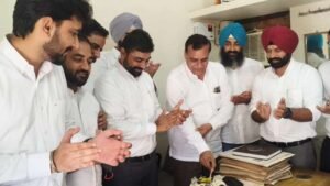 अबोहर पंजाब19अगस्त26*रामसरा निवासी एडवोकेट रवि कड़वासरा का जन्मदिन धूमधाम से मनाया गया