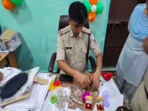 रीवा33अगस्त26*समान थाना रतहरा में 15 लाख की चोरी का हुआ खुलासा, मामला फर्जी निकला,