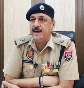 पंजाब24अगस्त26*अबोहर के नए एसपी सतिंद्र कुमार ने संभाला चार्ज, नशा तस्करों और लुटेरों को दी सख्त चेतावनी