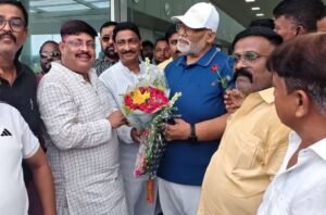 पूर्णिया बिहार 29 अगस्त26 *पूर्णिया एयरपोर्ट पर सांसद पप्पू यादव का जोरदार स्वागत, समर्थकों में दिखा जबरदस्त उत्साह*