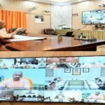 गोरखपुर/लखनऊ29अगस्त 26*सीएम योगी आदित्यनाथ ने वीडियो कॉन्फ्रेंसिंग के जरिए की समीक्षा।
