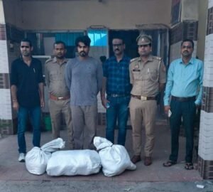 मथुरा 30 अगस्त 26* “ऑपरेशन प्रहार” के तहत 01 अभियुक्त अवैध गांजा के साथ गिरफ्तार किया गया ।*