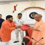 लखनऊ30अगस्त 26*हिंदूवादी नेता धीरेंद्र प्रताप सिंह की हत्या।