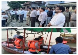 उन्नाव8अगस्त26*जिलाधिकारी द्वारा पुलिस अधीक्षक की उपस्थिति में परियर गंगा घाट में पहुँच कर बाढ़ की स्थिति*,