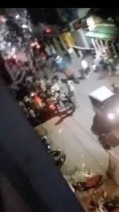 कानपुर नगर16अगस्त26*16 रुपये हर माल के चक्कर मे 16 मिनट तक भयंकर लूट मच गई-