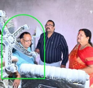 कानपुर नगर 1 सितंबर 2026*रिटायरमेंट के बाद भी ‘कुर्सी’ का रहा मोह! क्यों कि भ्रष्टाचार की ठोके रखनी थी मज़बूत कील