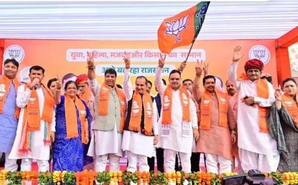 जयपुर 1 सितंबर 26*बीजेपी ने 8 मुस्लिमों को दिए टिकट, जयपुर निगम चुनाव में बीजेपी ने 51 महिलाओं को टिकट दिया है*