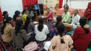 पूर्णिया बिहार 1 सितंबर 26 पूर्णिया में आम्रपाली प्रशिक्षण का 8वां दिन, कजरी और झिझिया से गूंजा प्रेक्षागृह*