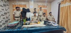 भागलपुर2 सितंबर 26*पुलिस की बड़ी कार्रवाई, देशी जर्सी राइफल के साथ दो आरोपी गिरफ्तार