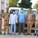 कोलकाता / बदायूँ 13सितंबर 26*पुलिस ने 24 घंटे में 79 लाख रूपये कैश और 21 लाख के सोने के जेवर बरामद किये है