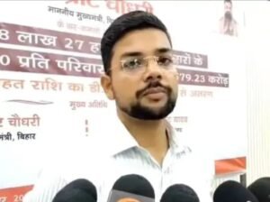 पूर्णिया बिहार 15 सितंबर 26 *जिलाधिकारी ने किया सहयोग शिविर का निरीक्षण
