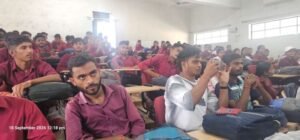 कौशाम्बी 18 सितंबर 26*भवन्स मेहता महाविद्यालय में 'सेवा संकल्प अभियान' के तहत भाषण प्रतियोगिता आयोजित*
